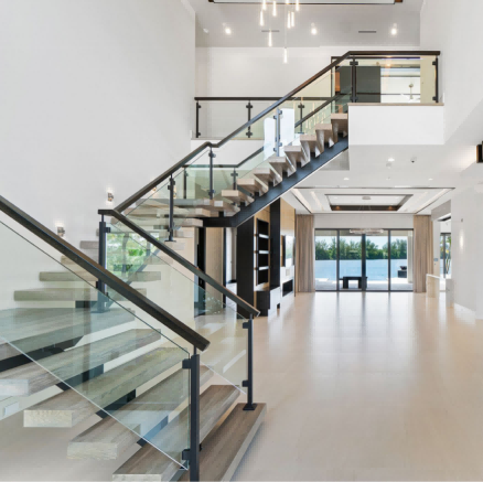 Stairs & Railings